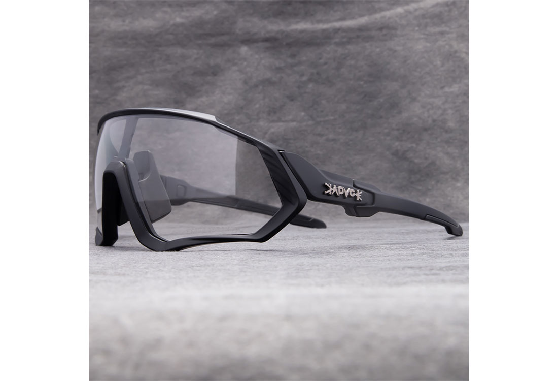 Raske briller - Ke9408 Photochromic fra Kapvoe - Svart - plast - sport - standard
